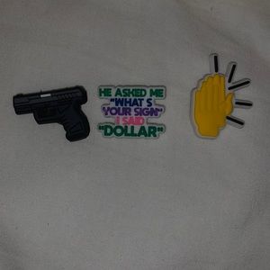 Fun: set of 3 crocs charms